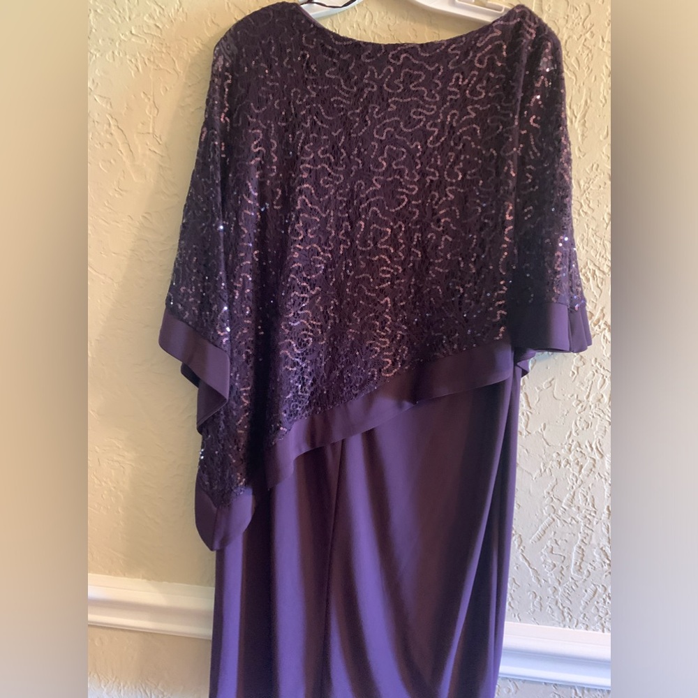Beautiful R&M Richards Plum Sequined Cocktail Dress.